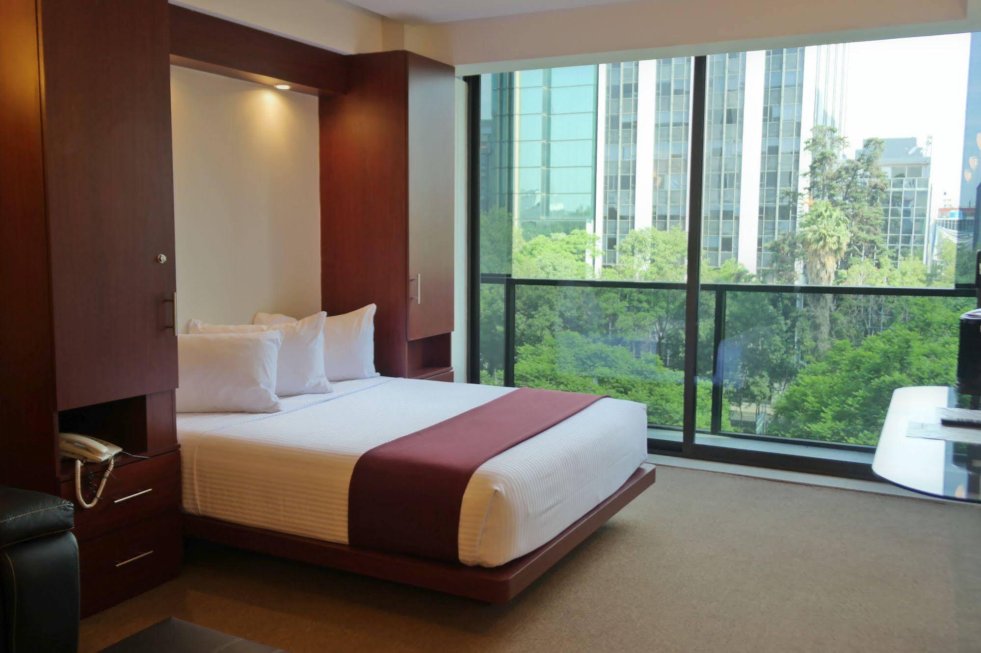 Suites Capri Reforma Angel 380 Μεξικό Εξωτερικό φωτογραφία